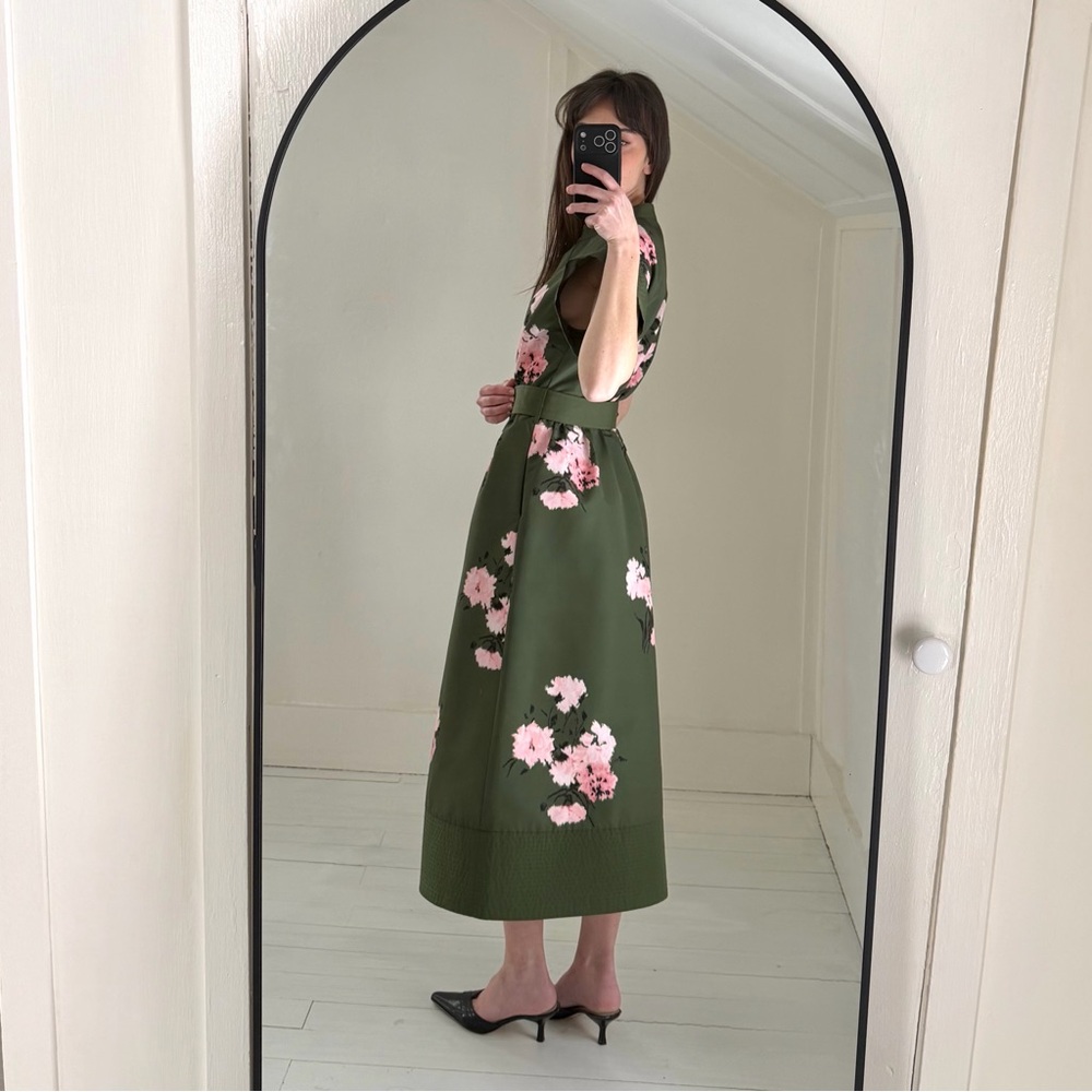 Tuckernuck Olive and Pressed Powder Floral Chloe Midi Shirt Dress NWT - Picture 3 of 16
